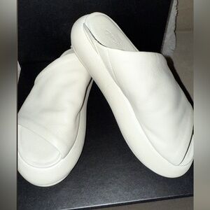 Marsell Cream Slip-On Sandals